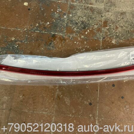 Kia Sportage 4  Отражатель в крышку багажника 87310-F1501  87310F1501